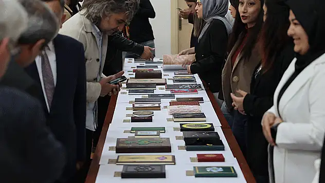 Konya'da cilt ve kağıt restorasyonu yapılan eserler sergilendi