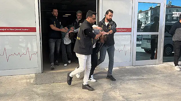 Konya'da cinayetle biten yan bakma kavgasının 2 şüphelisi tutuklandı