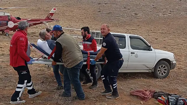 Konya'da dağlık alanda kalp krizi geçiren çoban hava ambulansıyla hastaneye kaldırıldı