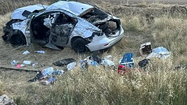 Konya'da devrilen otomobildeki 3 kişi öldü, 3 kişi yaralandı