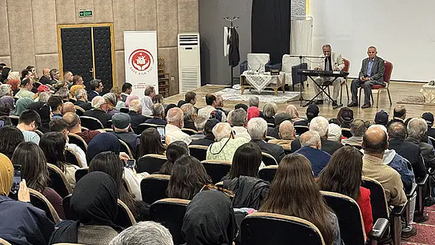 Konya'da Dünya Yaşlılar Günü etkinlikleri yapıldı