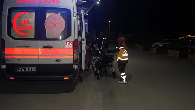 Konya'da duşa kabinin camı patladı, 2 kardeş yaralandı
