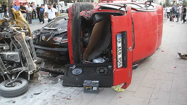 Konya'da ehliyetsiz sürücü dehşeti