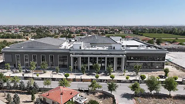 Konya'da enerjisini kendi üreten 'Spor Merkezi'