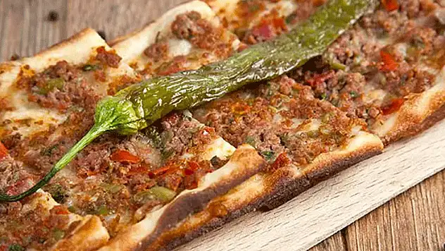Konya'da etli ekmek skandalı!