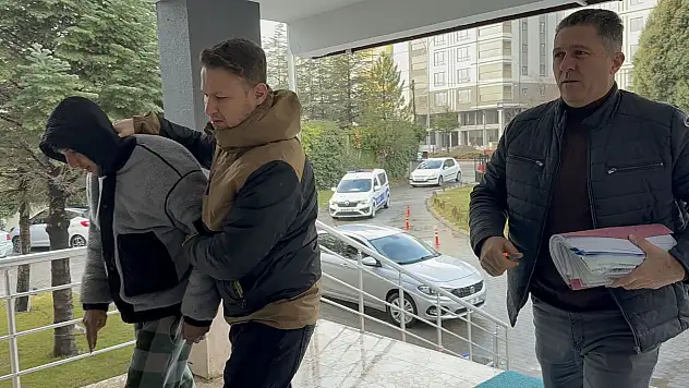 Konya'da evinin bahçesine uyuşturucu gizleyen şüpheli tutuklandı