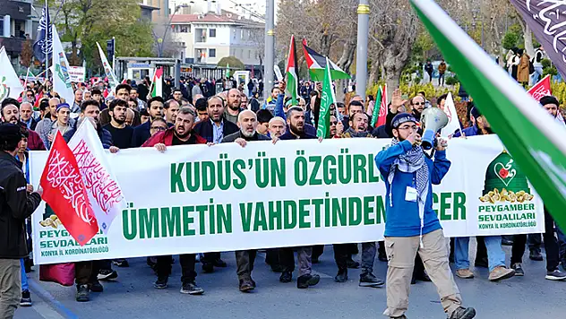 Konya'da Gazze'ye destek yürüyüşü