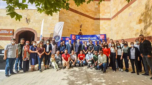 Konya'da 'Geleneksel Türk Harp Sanatları Araştırma Atölyesi' açıldı
