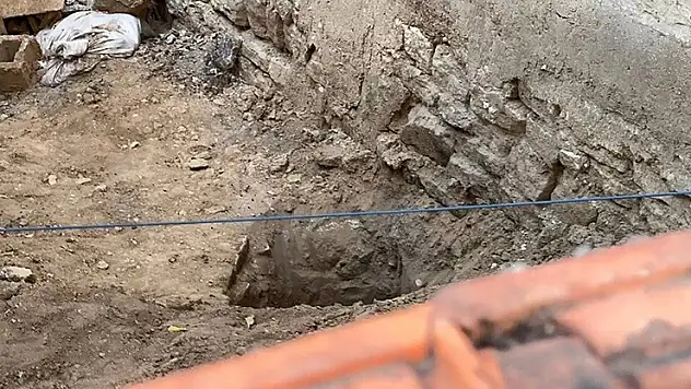 Konya'da gömülmüş kadın cesedi bulunmasıyla ilgili yargılanan sanıklar hakim karşısında