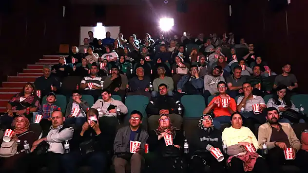 Konya'da görme ve işitme engellilere Filistin'in direnişi anlatıldı