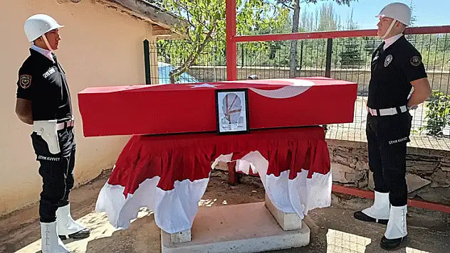 Konya'da hayatını kaybeden emekli emniyet müdürü defnedildi