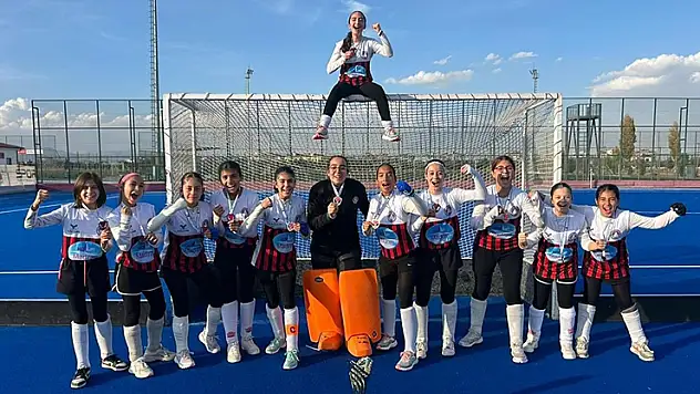 Konya'da hokey heyecanı yaşandı! Şampiyon Muğla