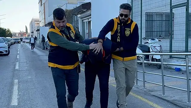 Konya'da iç çamaşırında uyuşturucu ele geçirilen şüpheli tutuklandı