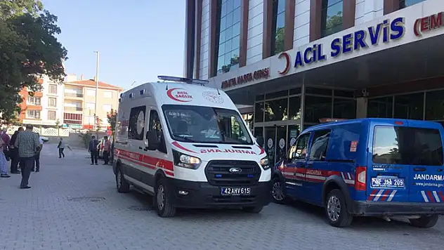 Konya'da iki otomobil çarpıştı: 4 yaralı
