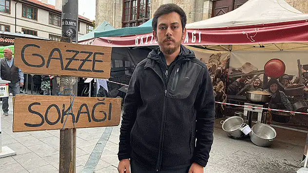 Konya'da insanlığın vicdanına seslenen sergi