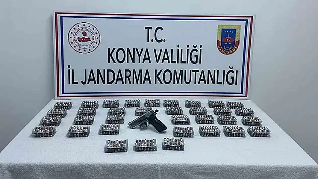 Konya'da jandarma ekiplerinden uyuşturucu operasyonu: 3 tutuklama