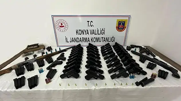 Konya'da jandarmadan silah kaçakçılarına operasyon
