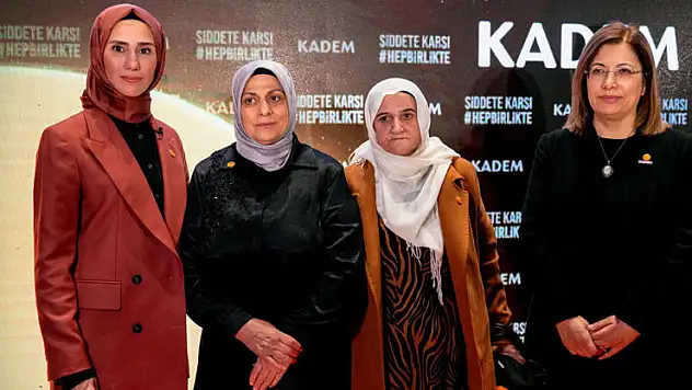 Konya'da Kadına Yönelik Şiddetle Mücadele ve Dayanışma Günü etkinliği yapıldı