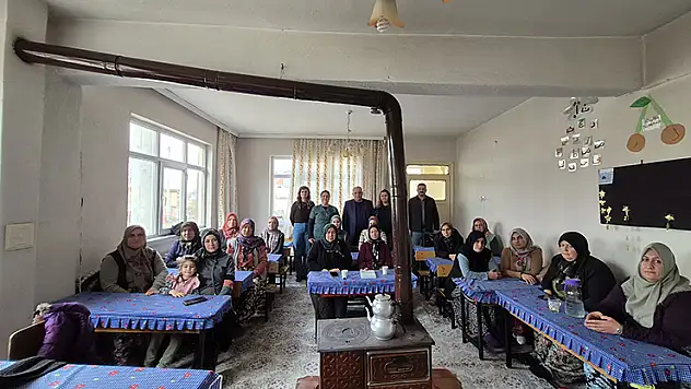 Konya'da kadınlara sürü yönetimi eğitimi verildi