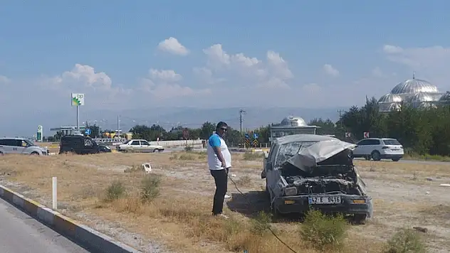 Konya'da kamyonet takla attı: 5 yaralı