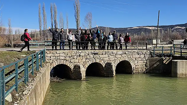 Konya'da kuruyan tabiat harikası yeniden küllerinden doğdu