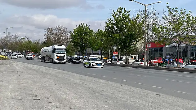 Konya'da LNG dolu tankerdeki sızıntı paniğe neden oldu