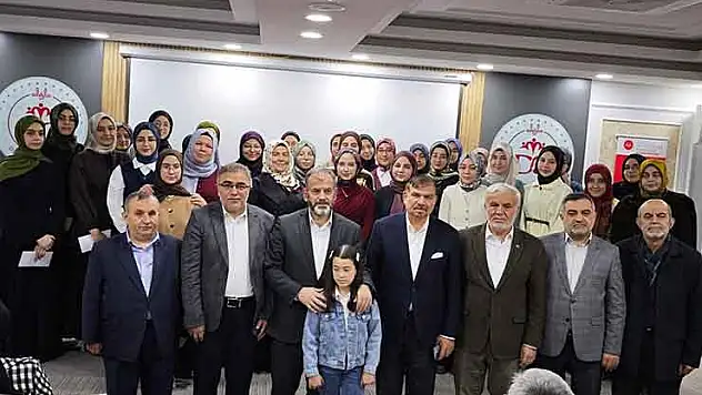 Konya'da Manevi Baharımız Üç Aylar Proje Yarışması'nın ödül töreni düzenlendi