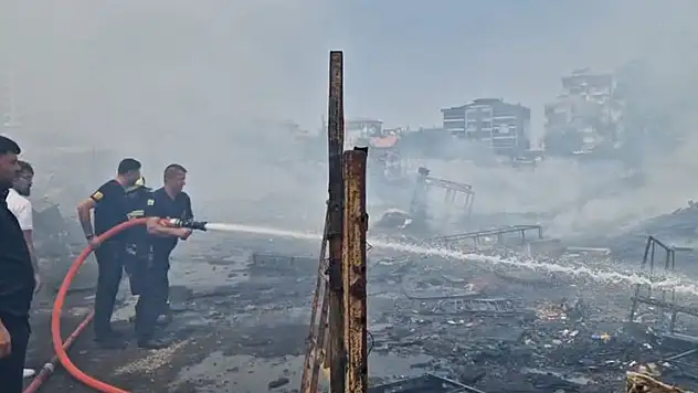 Konya'da metruk binada yangın paniği