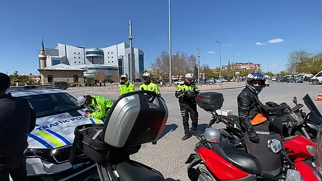 Konya'da motosikletlere sıkı denetim