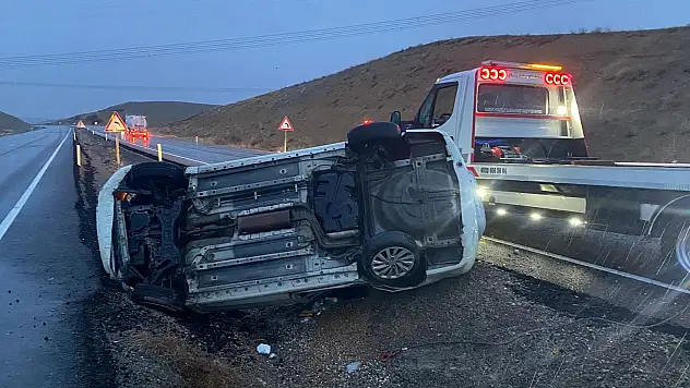 Konya'da otomobil devrildi: 4 yaralı