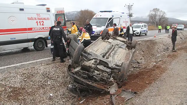 Konya'da otomobil devrildi: 6 kişi yaralandı