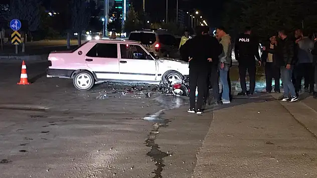 Konya'da otomobil ile motosiklet çarpıştı: 1 ölü, 3 yaralı
