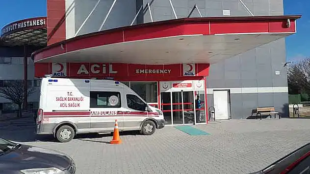 Konya'da otomobil kamyonete çarptı: 1 yaralı