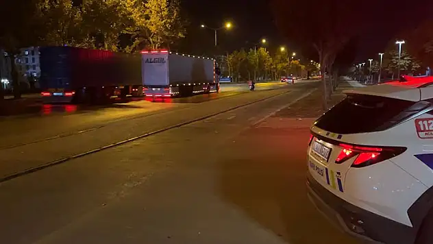 Konya'da otomobil motosiklete çarptı: 1 yaralı