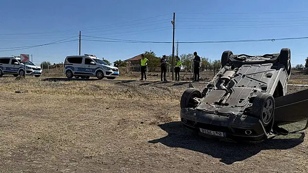 Konya'da otomobil şarampole devrildi: 4 yaralı