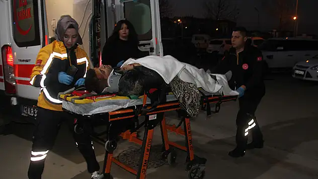 Konya'da otomobil takla attı, sürücü yaralandı