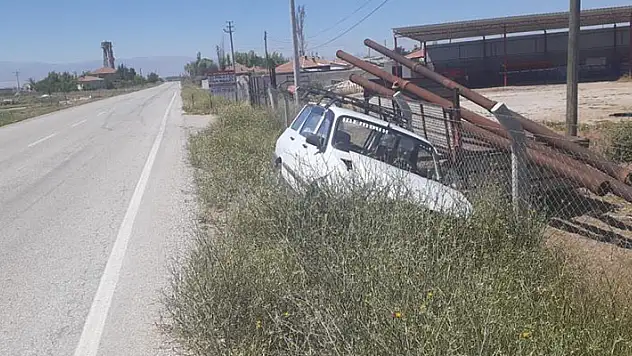 Konya'da otomobiller çarpıştı: 1 kişi yaralandı
