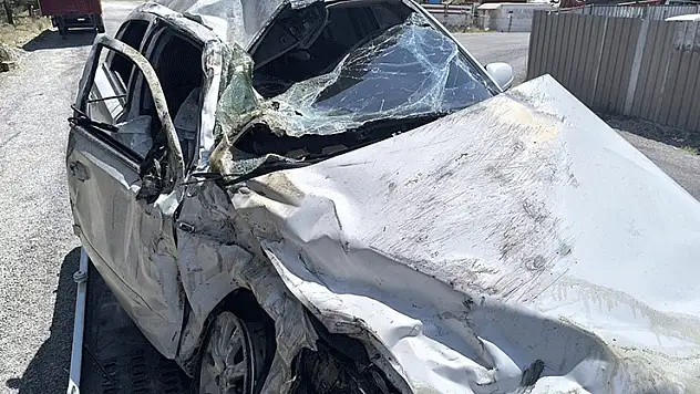 Konya'da otomobiller çarpıştı: 2 yaralı
