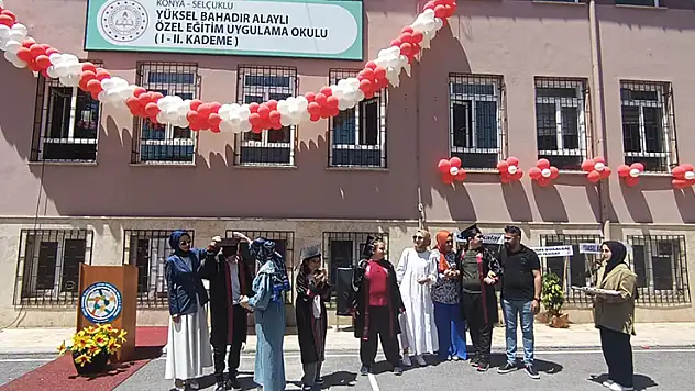Konya'da özel eğitim öğrencileri için mezuniyet töreni düzenlendi