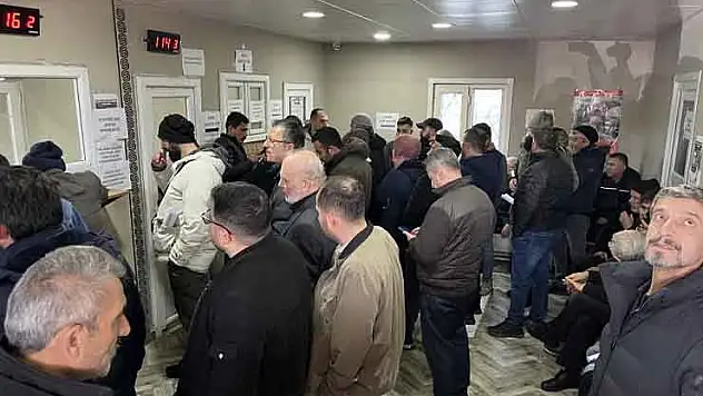 Konya'da plaka basım yoğunluğu devam ediyor