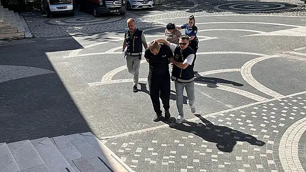 Konya'da polis göz açtırtmıyor! Zehir taciri tutuklandı