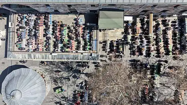 Konya'da Ramazan ayının son cuma namazı kılındı