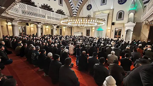 Konya'da sabah namazı buluşmaları sürüyor