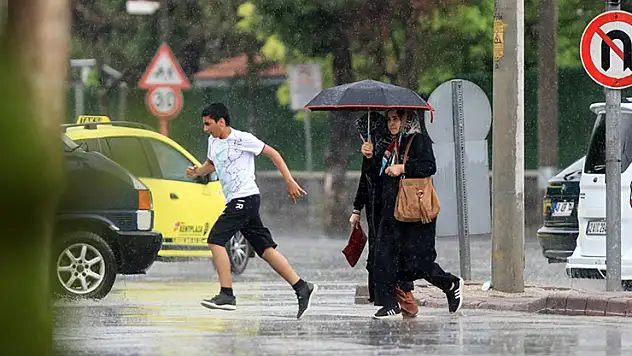 Konya'da sağanak etkili oldu