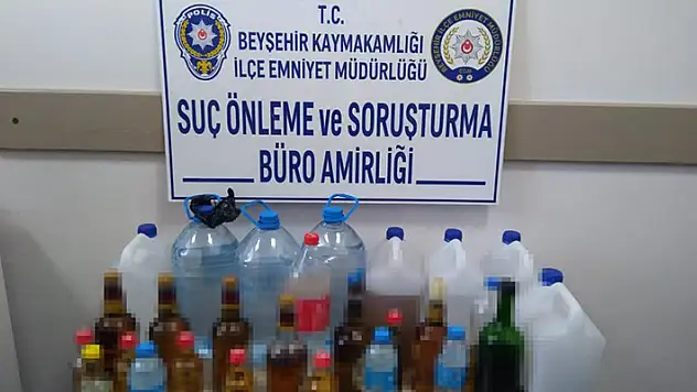 Konya'da sahte içki üretip sattığı iddia edilen 3 kişiye işlem yapıldı
