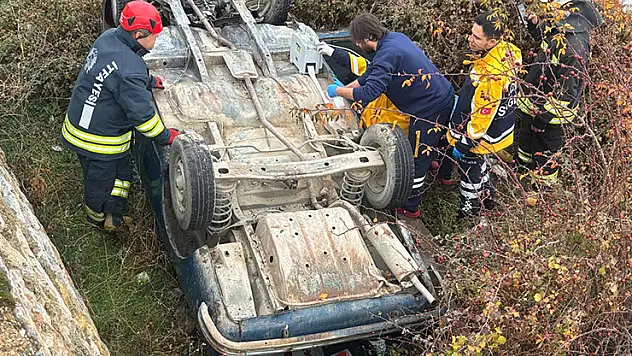 Konya'da şarampole devrilen otomobilin sürücüsü hayatını kaybetti