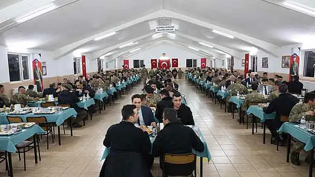 Konya'da şehit aileleri ve gaziler iftarda buluştu