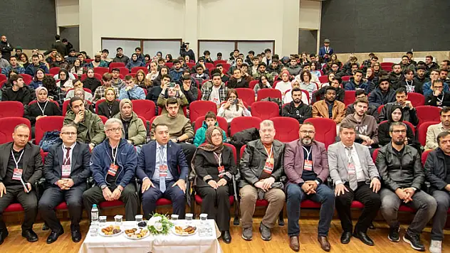 Konya'da siber vatan masaya yatırıldı