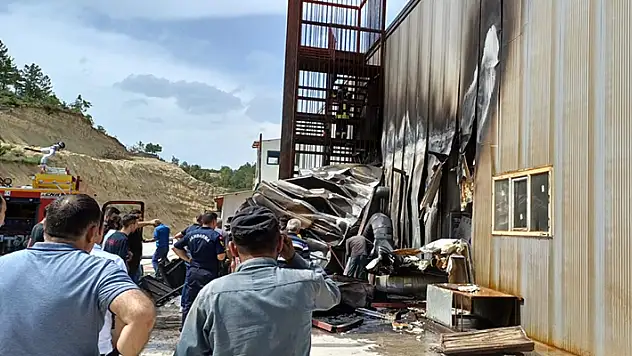 Konya'da silah fabrikasında yangın çıktı