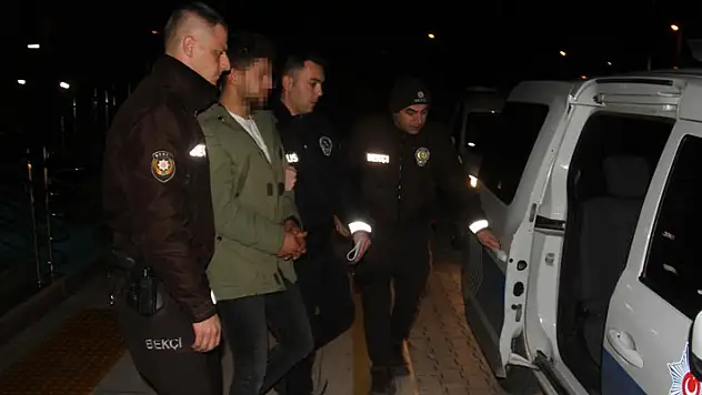 Konya'da silahla kavgada gözaltına alınan 1'i kadın 3 kişi tutuklandı
